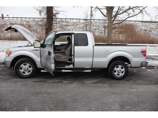 2010 Ford F-150 XLT SuperCab