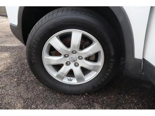 2012 Kia Sorento LX