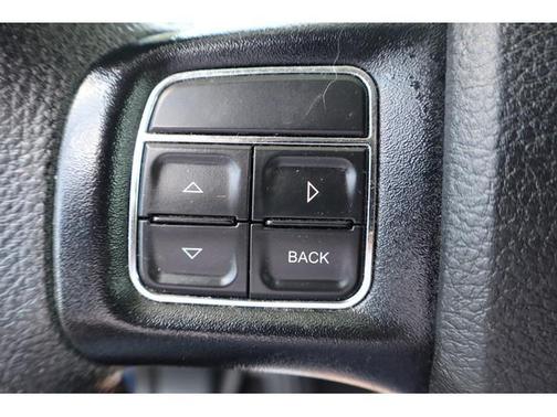 Blue 2018 Dodge Journey SE