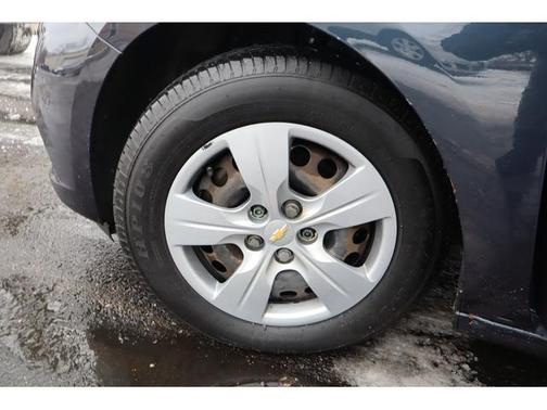 2016 Chevrolet Cruze LS Automatic