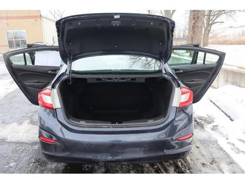 2016 Chevrolet Cruze LS Automatic