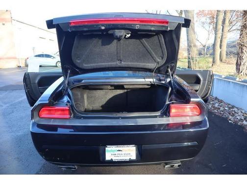 2012 Dodge Challenger SXT