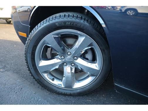 2012 Dodge Challenger SXT