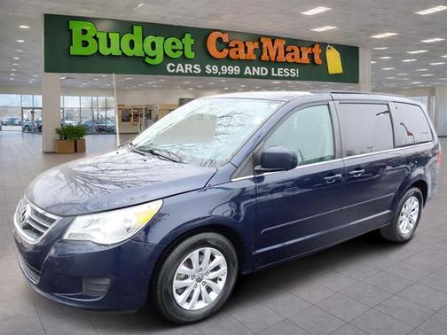 2012 Volkswagen Routan SE