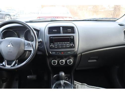 2017 Mitsubishi Outlander Sport ES