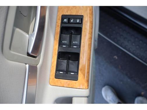 2007 Chrysler Aspen Limited