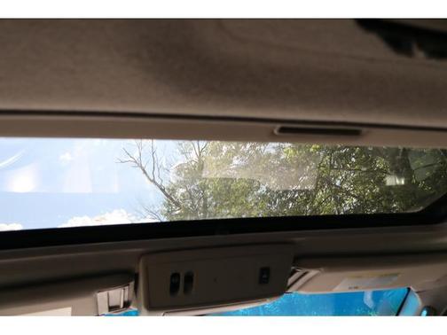2009 Nissan Titan LE Crew Cab