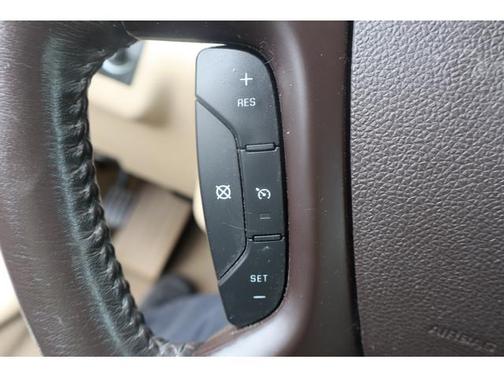Champagne 2010 Buick Enclave 1XL