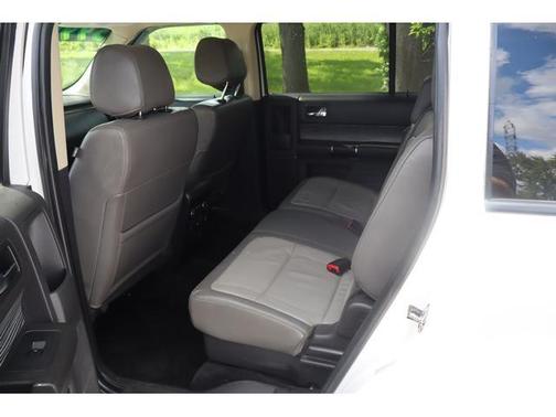 White 2016 Ford Flex SEL