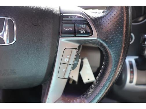 2011 Honda Pilot EX-L w/ Navigation
