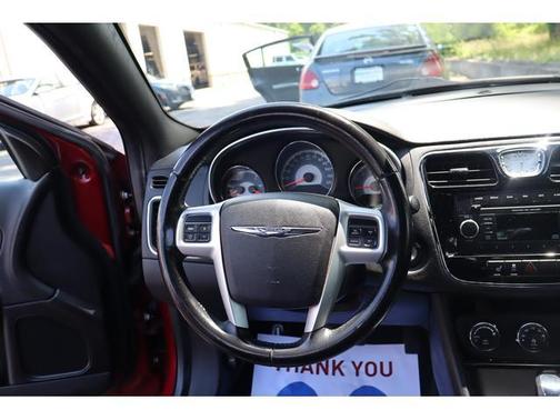 2012 Chrysler 200 Touring