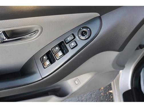 2010 Hyundai ELANTRA GLS