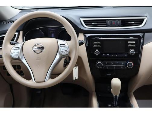Moonlight White 2014 Nissan Rogue S