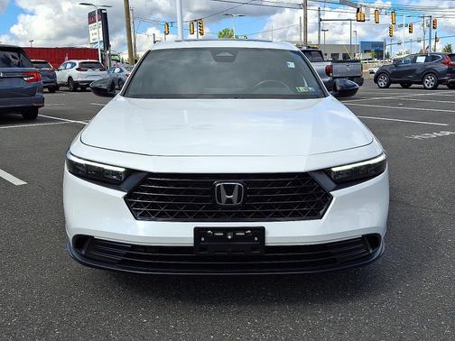 2024 Honda Accord Hybrid 