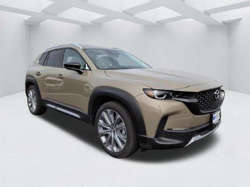 Zircon Sand Metallic 2026 Mazda CX-50 2.5 Turbo