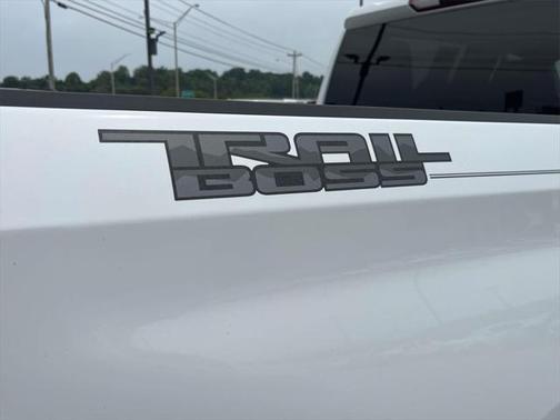 2025 Chevrolet Silverado 1500 Custom Trail Boss