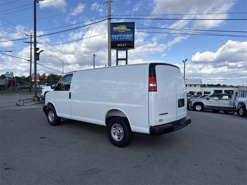 2025 Chevrolet Express 2500 Work Van