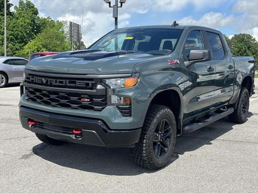 2025 Chevrolet Silverado 1500 Custom Trail Boss