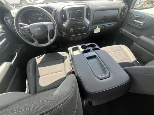 2025 Chevrolet Silverado 1500 Custom Trail Boss