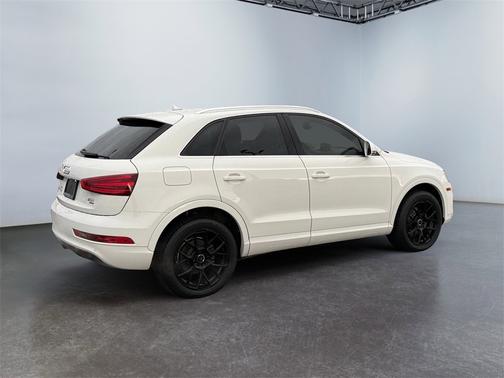 2015 Audi Q3 2.0T Prestige