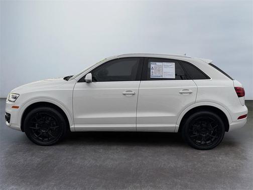 2015 Audi Q3 2.0T Prestige