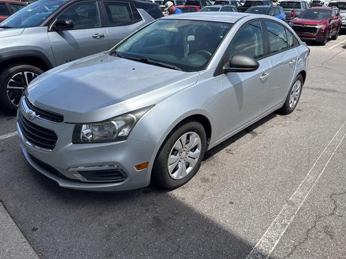 Silver Ice Metallic 2015 Chevrolet Cruze LS