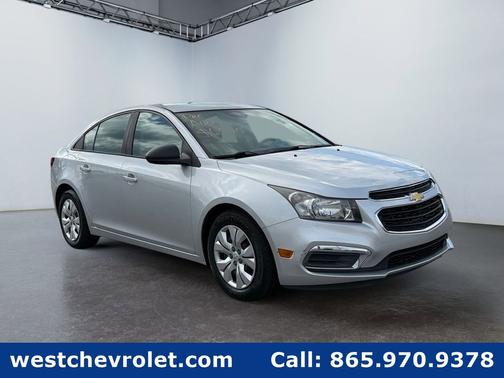 Silver Ice Metallic 2015 Chevrolet Cruze LS