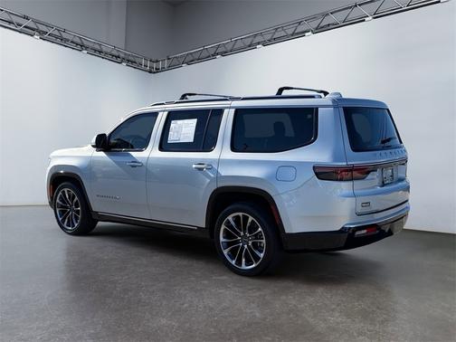 2022 Jeep Wagoneer Series III