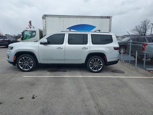 2022 Jeep Wagoneer Series III