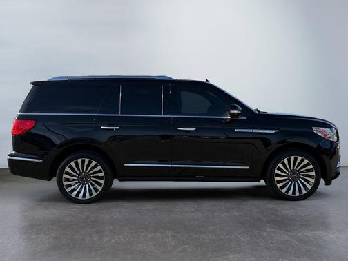 2018 Lincoln Navigator Reserve