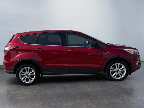 Ruby Red 2017 Ford Escape SE