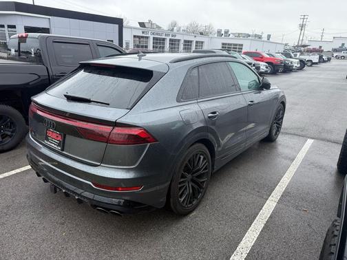 2024 Audi SQ8 4.0T Premium Plus