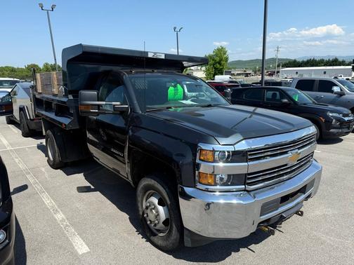 Graphite Metallic 2017 Chevrolet Silverado 3500 Work Truck