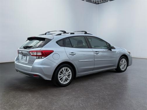 2018 Subaru Impreza 2.0i Premium