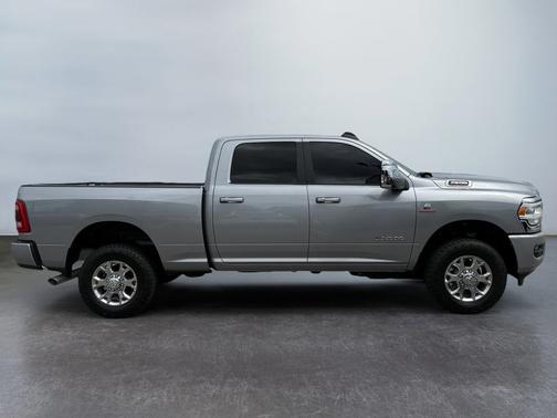 Billet Silver Metallic Clearcoat 2024 RAM 2500 Laramie
