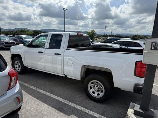 2018 Chevrolet Silverado 1500 WT