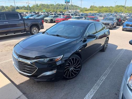 Mosaic Black Metallic 2024 Chevrolet Malibu RS