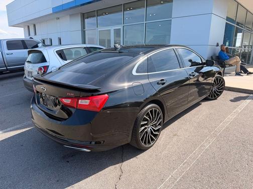 Mosaic Black Metallic 2024 Chevrolet Malibu RS