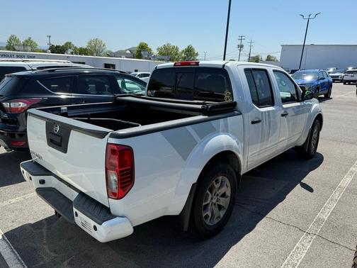 Glacier White 2020 Nissan Frontier SV