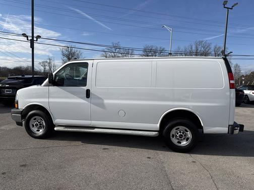2024 GMC Savana 2500 Work Van