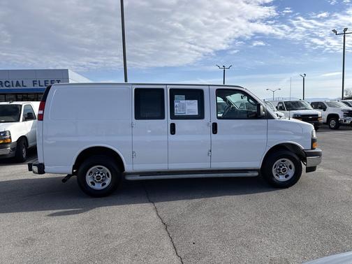 2024 GMC Savana 2500 Work Van