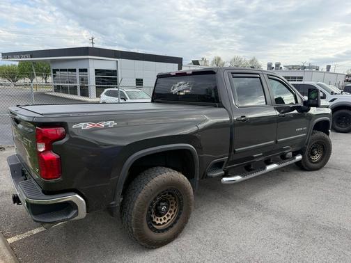 Oxford Brown Metallic 2020 Chevrolet Silverado 2500 LT