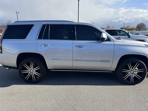 2019 Cadillac Escalade Premium Luxury