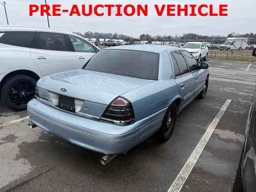 1999 Ford Crown Victoria LX