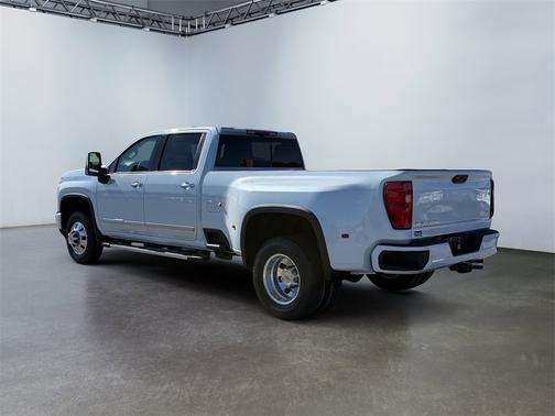 2026 Chevrolet Silverado 3500 High Country