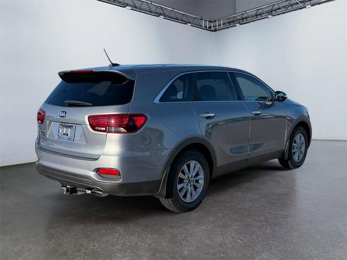 2019 Kia Sorento L