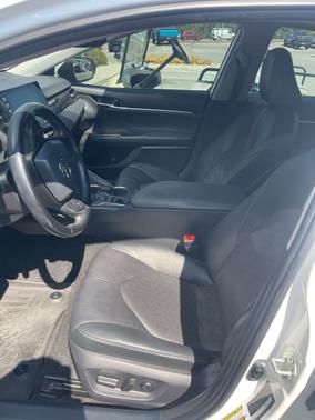 Wind Chill Pearl 2022 Toyota Camry XSE