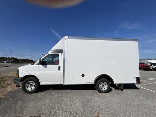 2025 Chevrolet Express 3500 Work Van