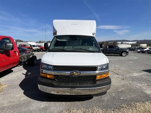 2025 Chevrolet Express 3500 Work Van