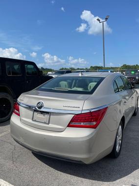 Champagne Silver Metallic 2014 Buick LaCrosse Leather Group